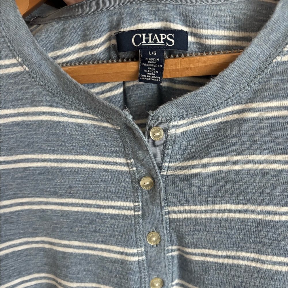 CHAPS Chambray Blue Striped 3/4 Sleeve Henley Shirt - Picture 2 of 4